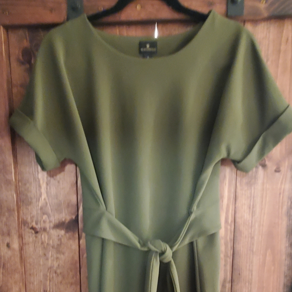 Worthington Classy and Stylish Green Short Sleeve